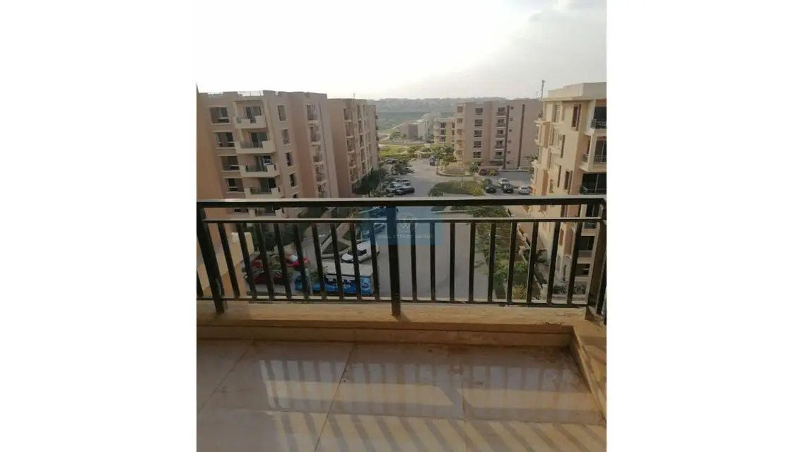 Stunning Apartment for Sale - 400 Square Meters