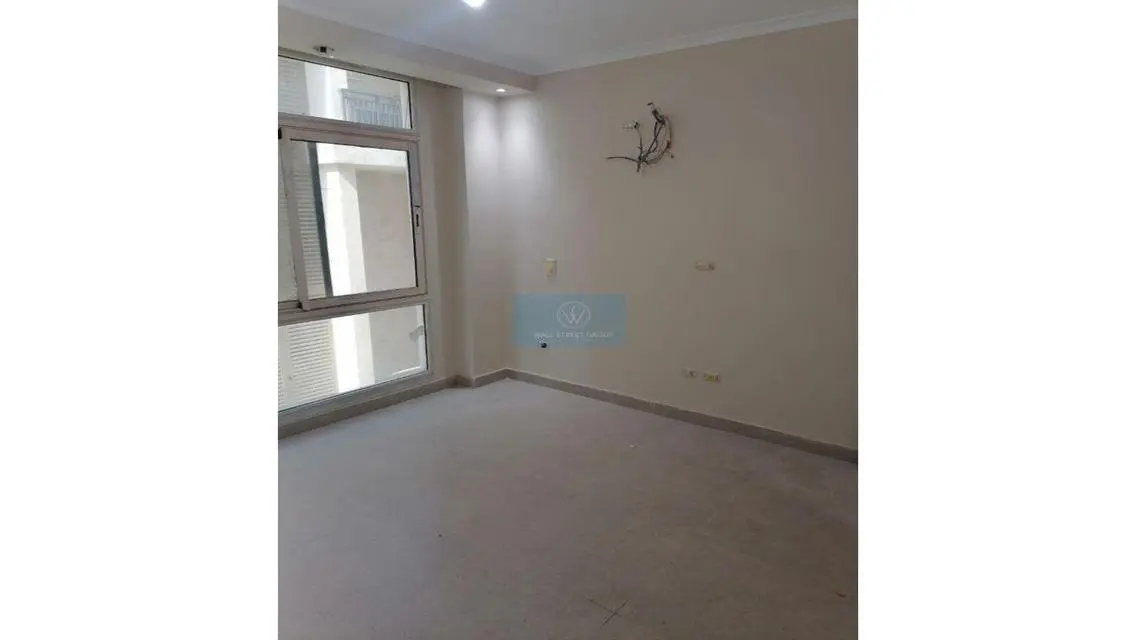 Stunning Apartment for Sale - 400 Square Meters