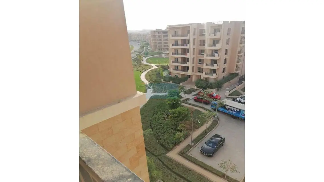 Stunning Apartment for Sale - 400 Square Meters