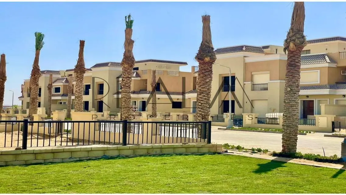 Luxurious Villa for Sale with Private Garden and Pool