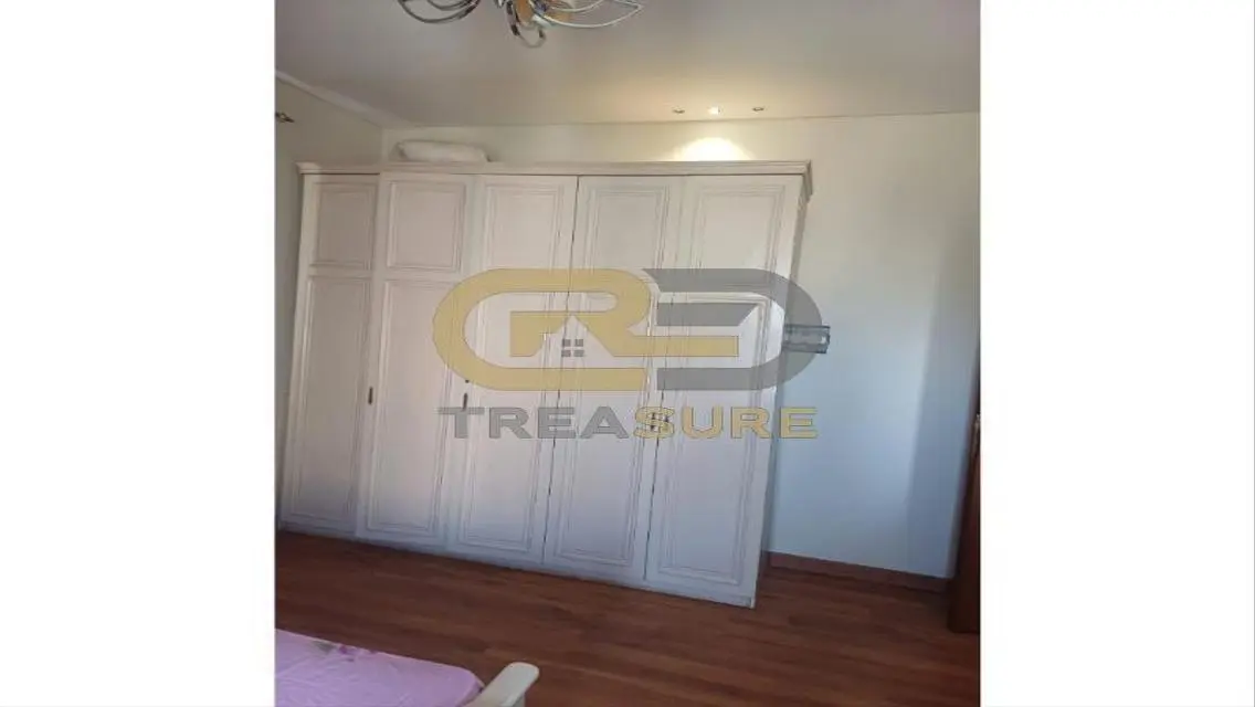 Luxurious Apartment Designed Beautifully in the Heart of the City