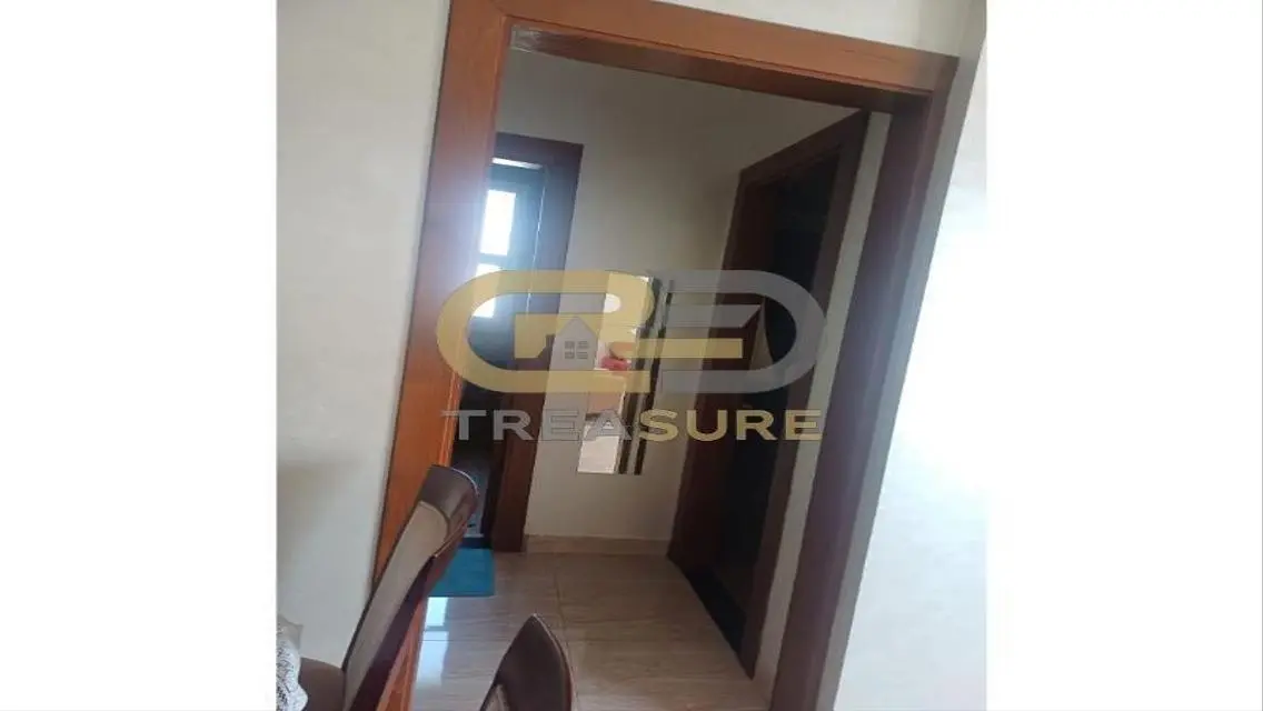 Luxurious Apartment Designed Beautifully in the Heart of the City