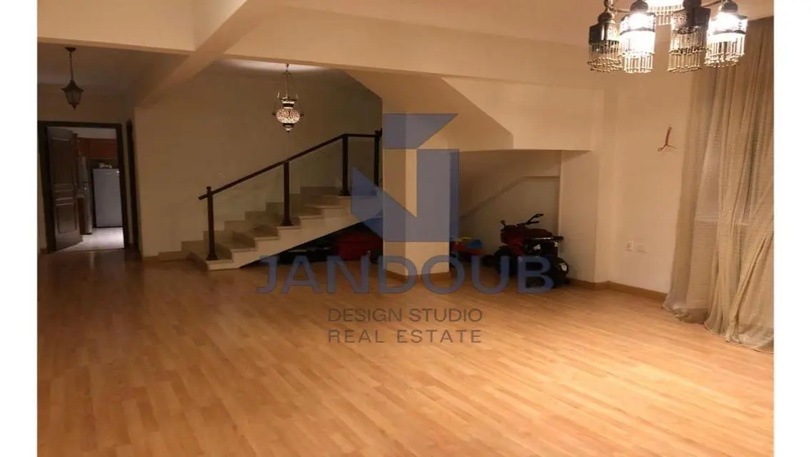 Luxury Villa with Amazing Views and Private Garden