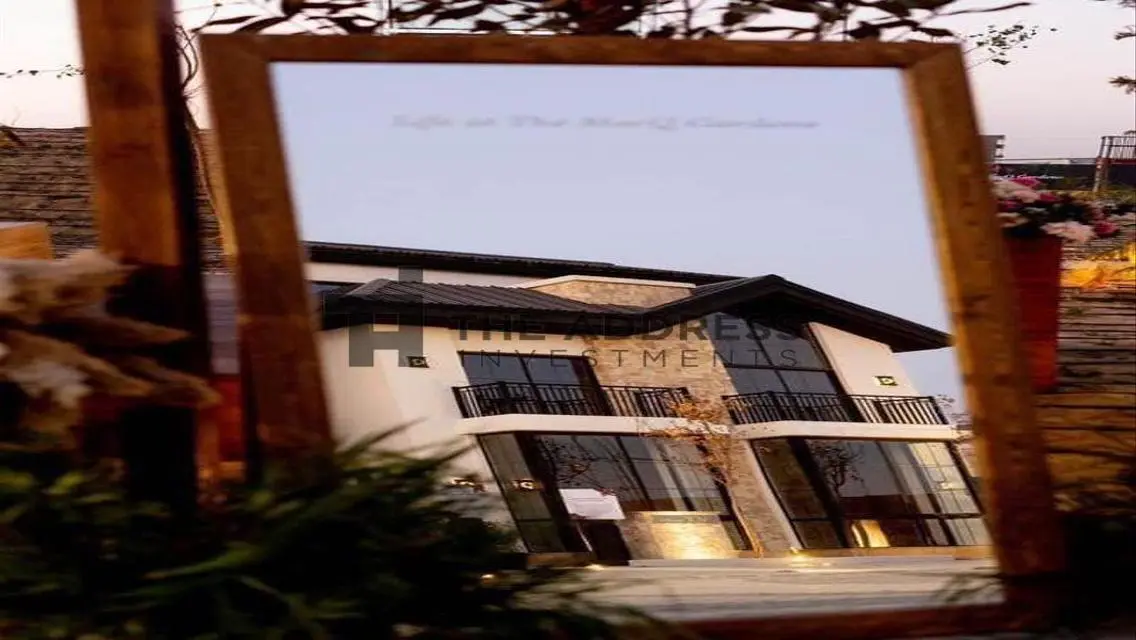 Luxurious Villa with Spacious Layout in Prime Cairo Location