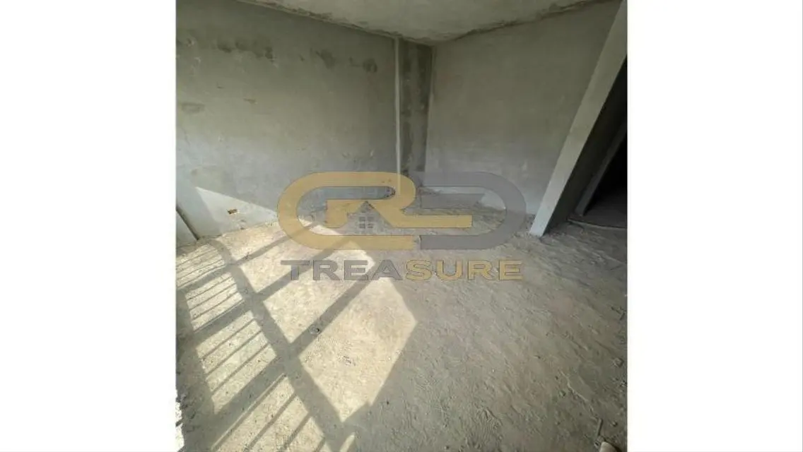 Luxury Apartment for Sale in TREASURE at Attractive Price