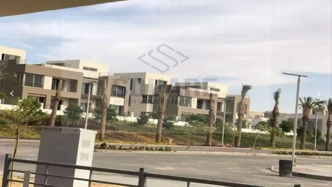 Luxurious Apartment in Palm Hills - 3 Bedrooms