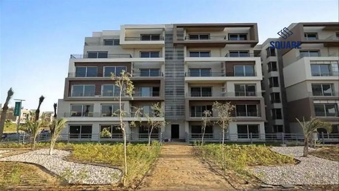 Luxurious Apartment in Palm Hills - 3 Bedrooms