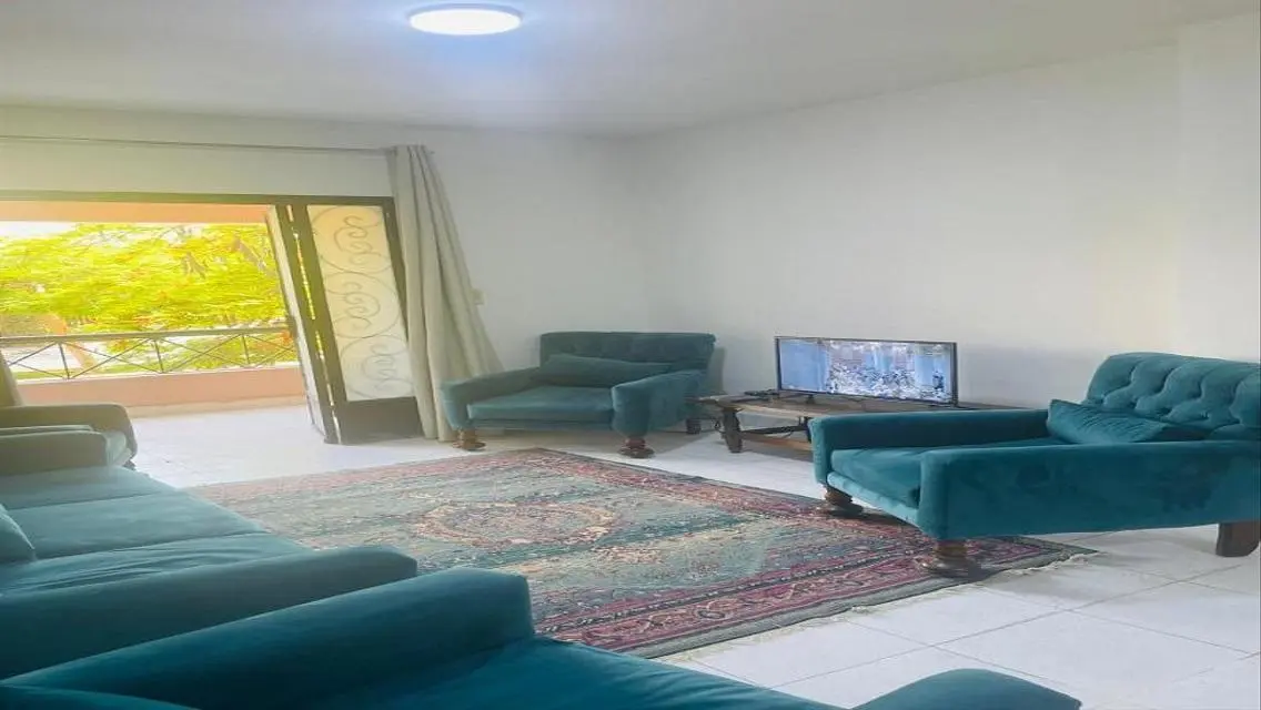 Luxury Apartment in Marina with Comfort and Style