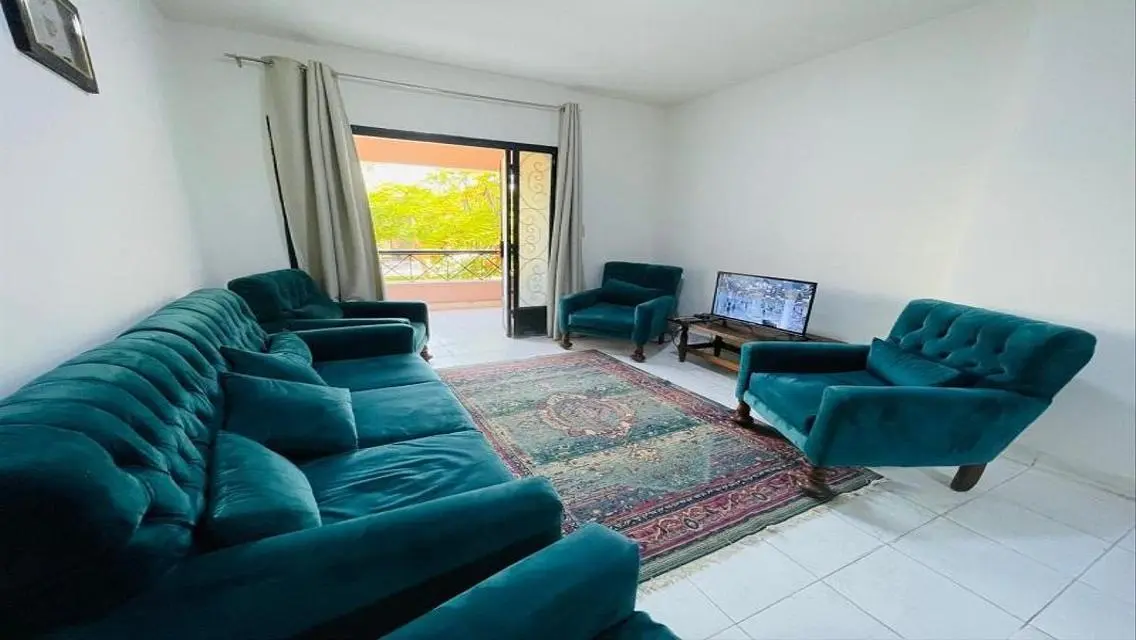 Luxury Apartment in Marina with Comfort and Style