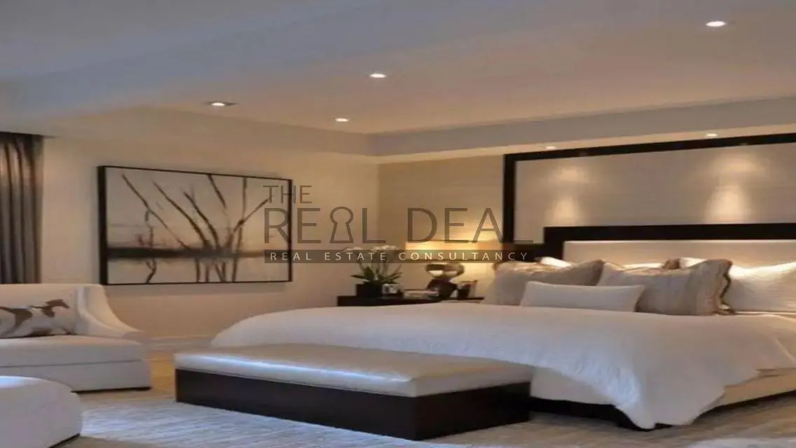 Luxury Villa for Sale with Private Pool and Garden