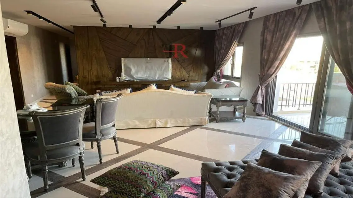 Luxurious Apartment for Rent in Eastown
