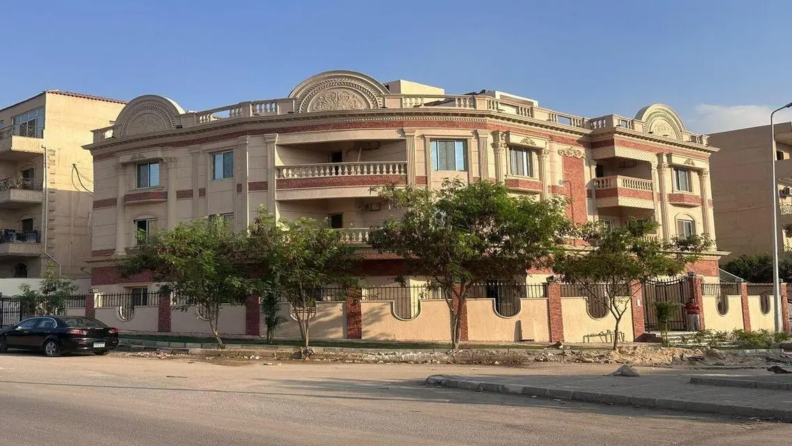 Luxury Apartment for Sale with Balcony