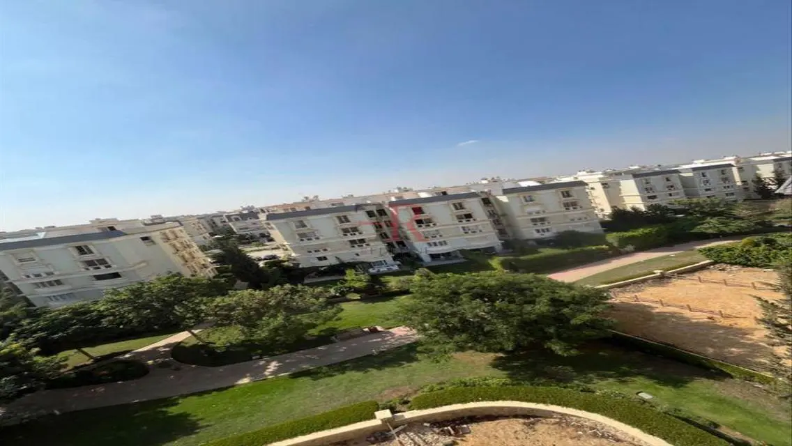 شقة فاخرة بمساحة واسعة مطلة على بحيرات