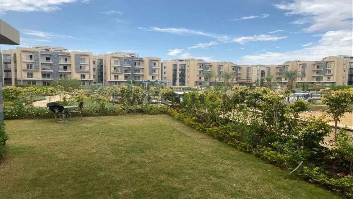 Luxurious Apartment for Sale with Ample Space