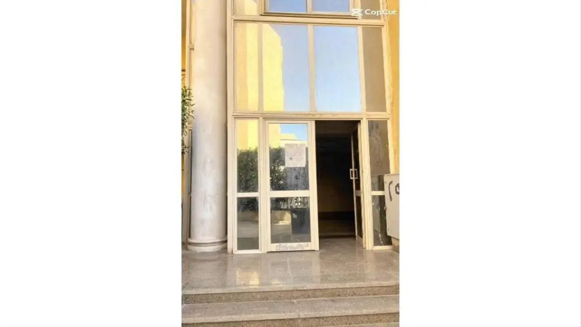 Luxury Apartment 132 sqm in the Heart of the City