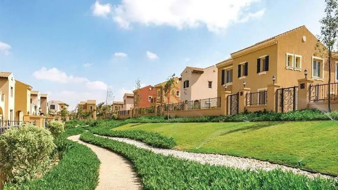 Luxury Apartment with Stunning Views in a Prime Location