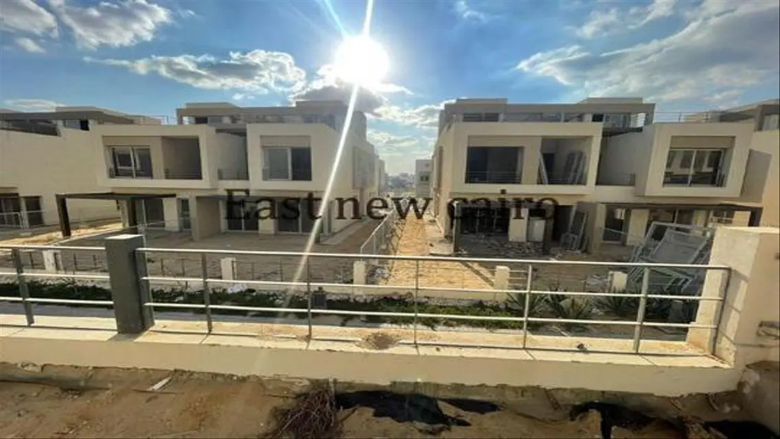 Luxury Villa for Sale with Private Garden and Pool