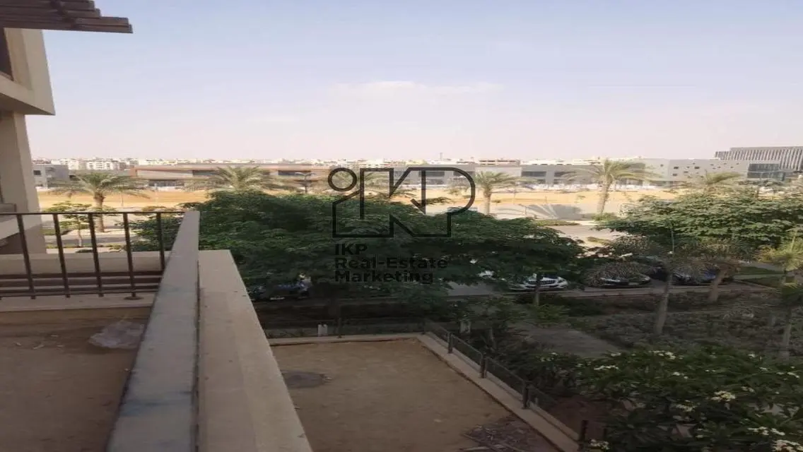 Luxury Apartment for Sale with Balcony and Stunning Views