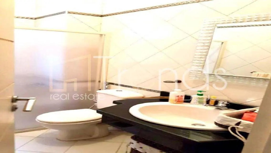 شقة فاخرة بمساحة 195 متر