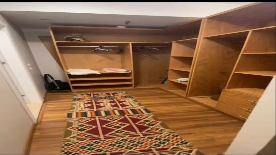Exceptional Property for Sale - 7 Rooms and 3 Bathrooms