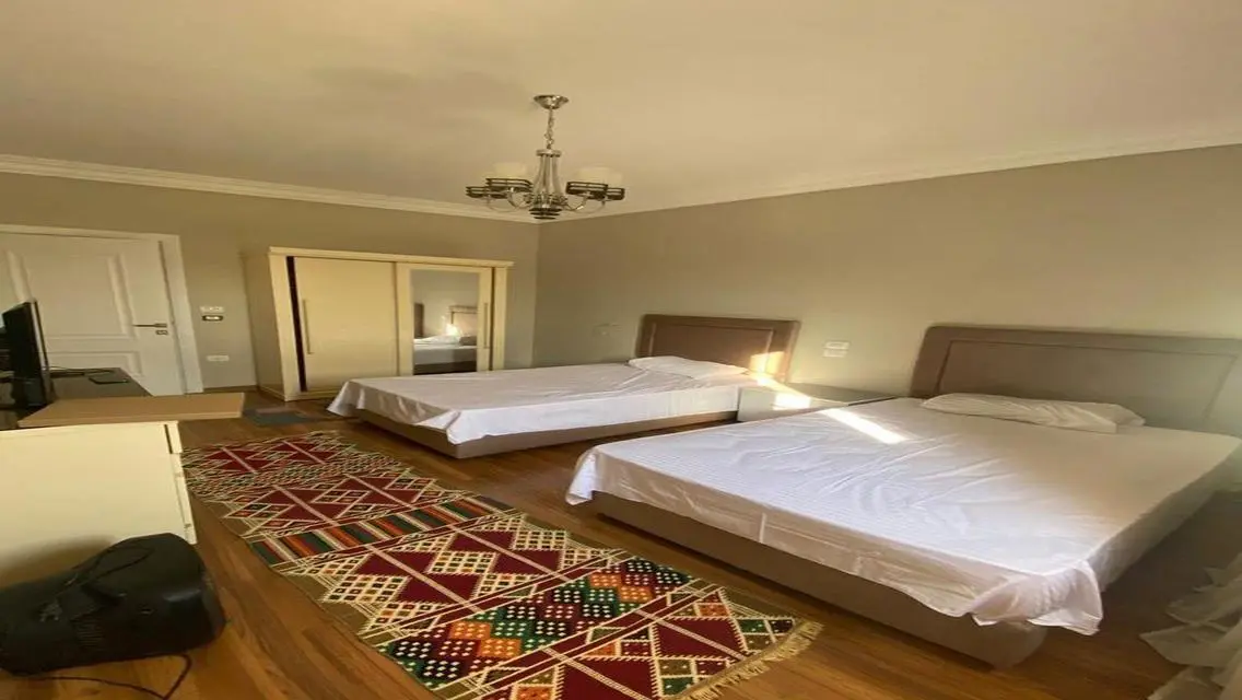 Exceptional Property for Sale - 7 Rooms and 3 Bathrooms