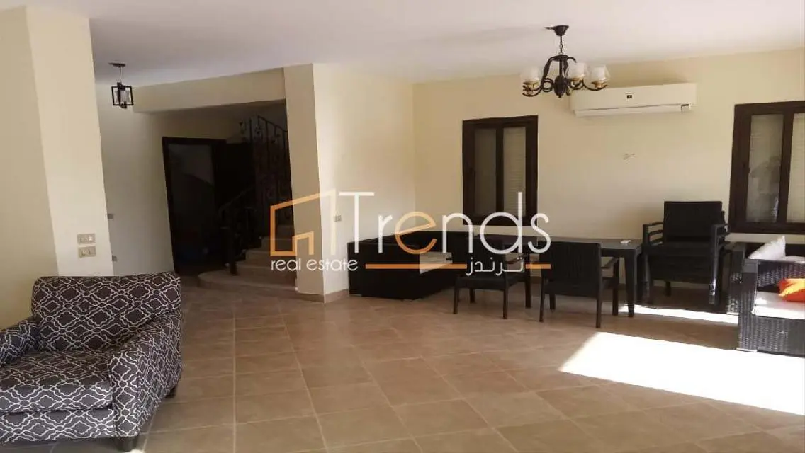 Stunning Villa with Private Pool and Garden