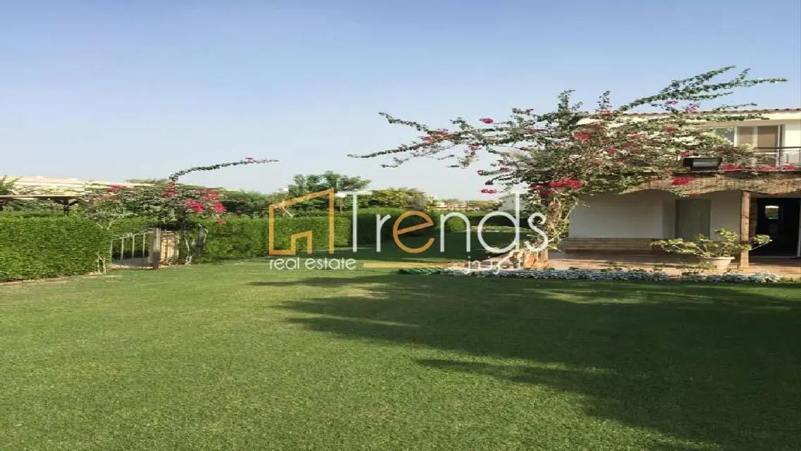Luxury Villa with Private Garden and Shared Pool