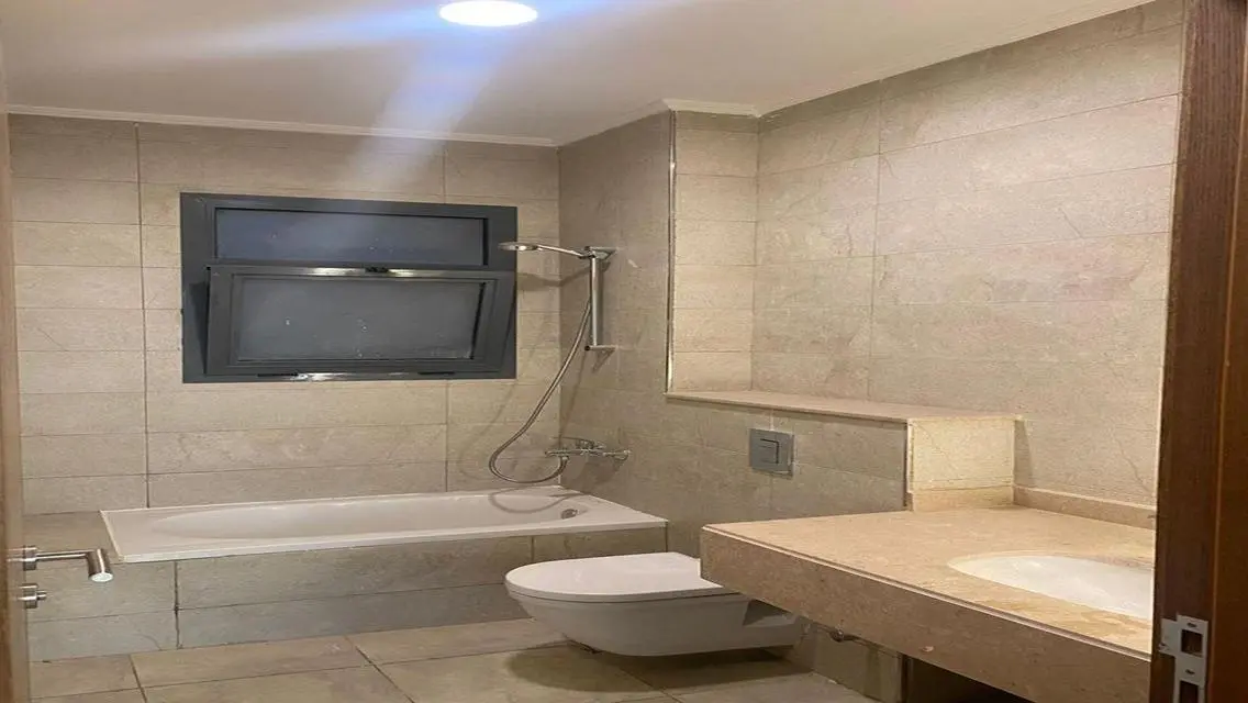 Luxury Apartment for Sale with 400 sqm of Amenities