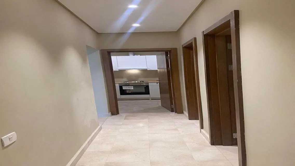 Luxury Apartment for Sale with 400 sqm of Amenities
