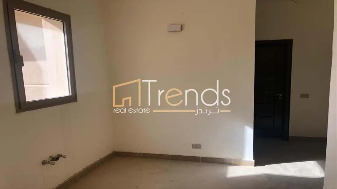 Luxury Apartment Spanning 195 Meters in the Heart of the City