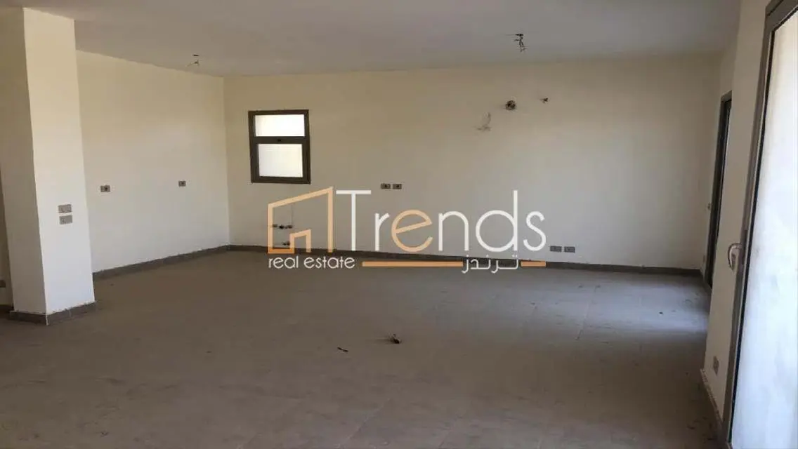 Luxury Apartment Spanning 195 Meters in the Heart of the City