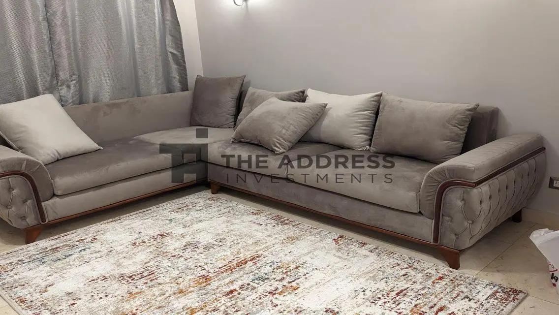 Luxurious Villa in Village Gate - New Cairo