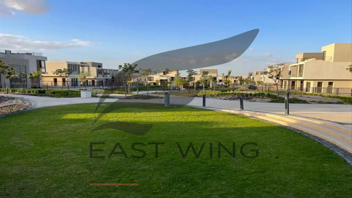 منزل فاخر مع حديقة خاصة ومسبح