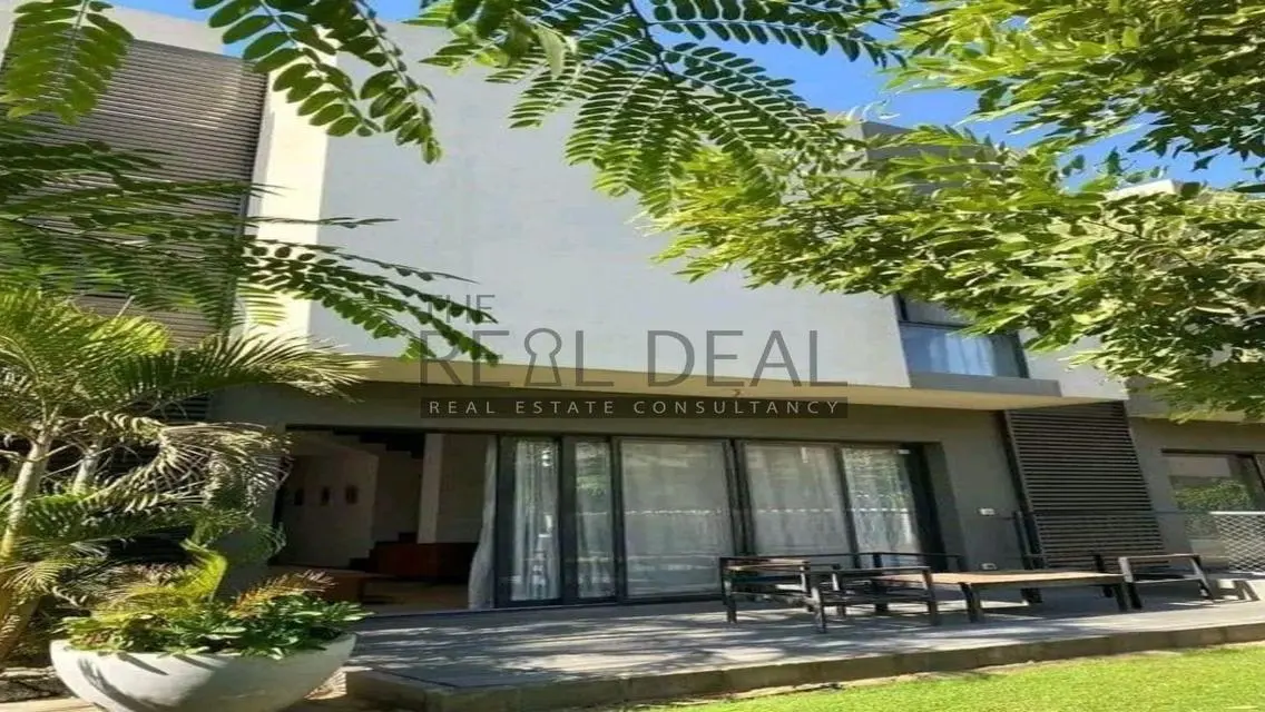 Luxurious Apartment for Sale at Il Cazar with Full Amenities