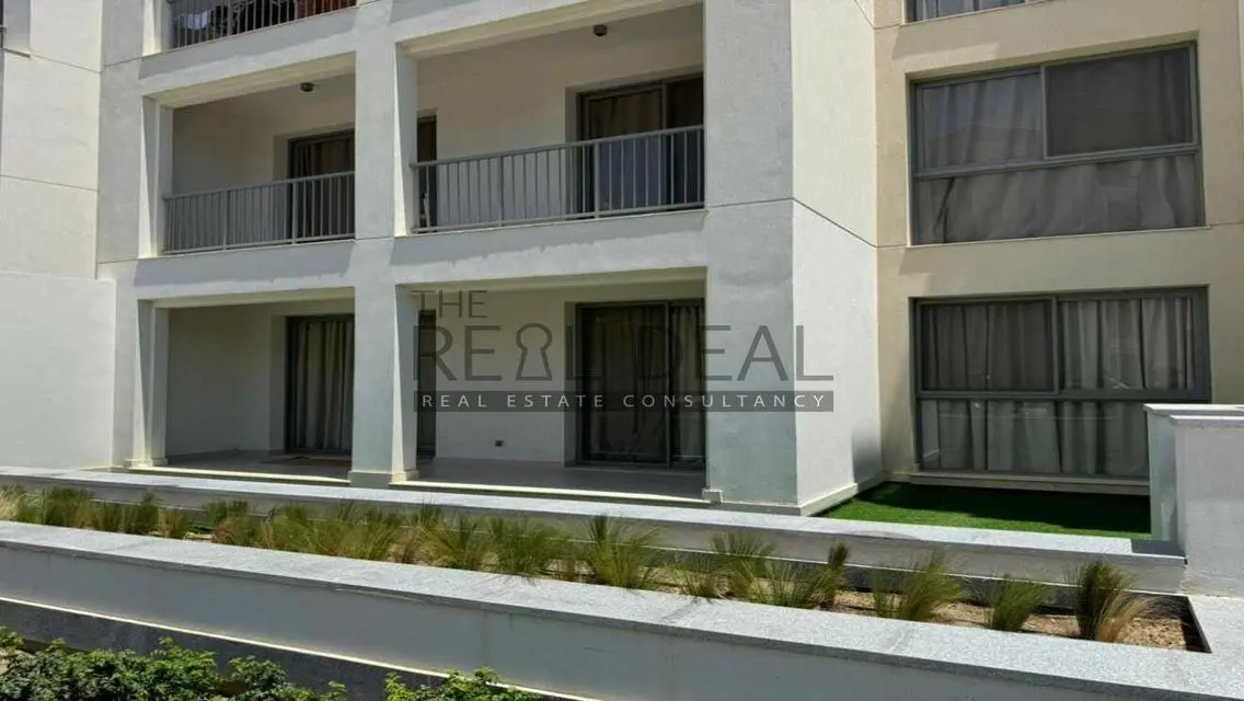 Luxurious Apartment for Sale at Il Cazar with Full Amenities