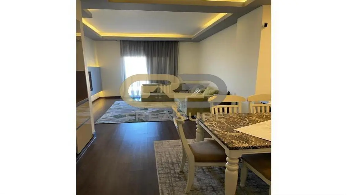 شقة فاخرة متاحة للبيع في كود CS1208