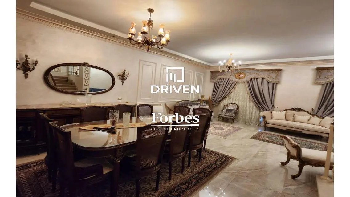 Luxury Apartment for Sale in the Heart of the City