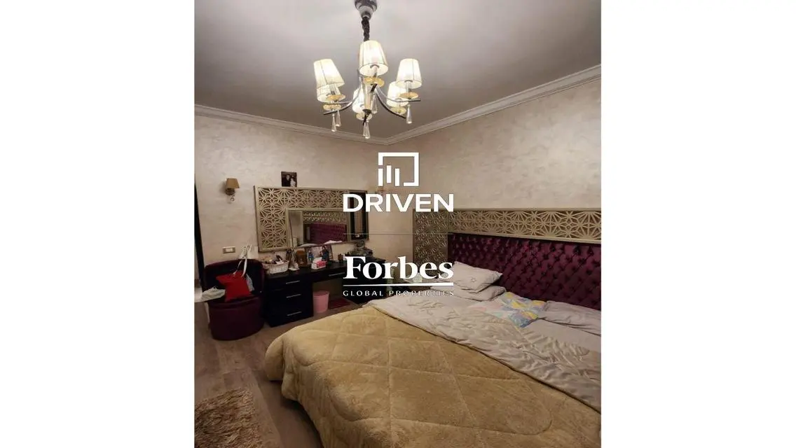 Luxury Apartment for Sale in the Heart of the City