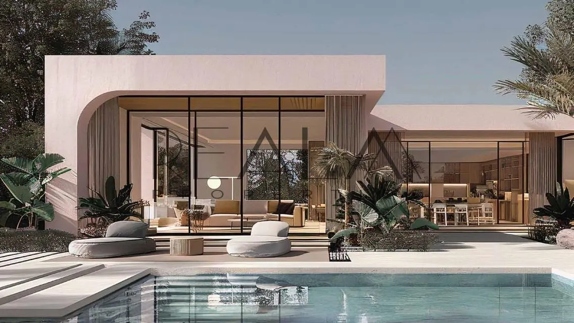 Luxury Villa for Sale with Private Pool and Garden