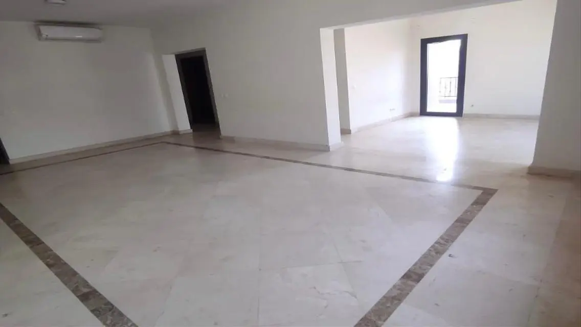 Stunning Apartment for Sale Overlooking Main Landmark