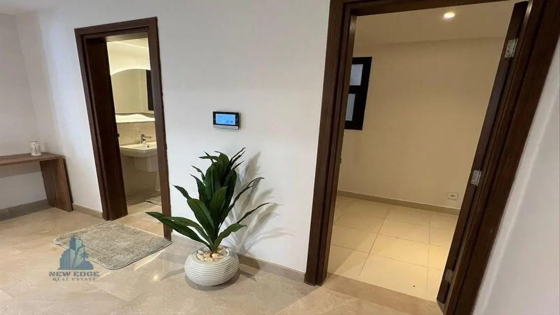 Stunning Apartment with Full Amenities in a Prime Location