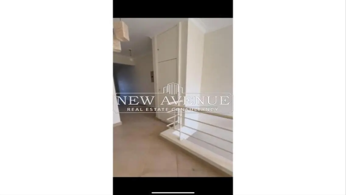 Luxurious Apartment with Spacious Design and Stunning Views