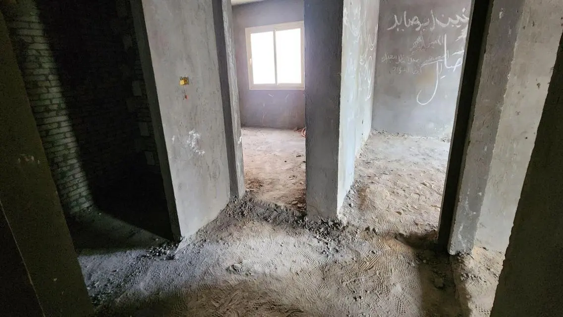 شقة فاخرة للبيع في موقع متميز