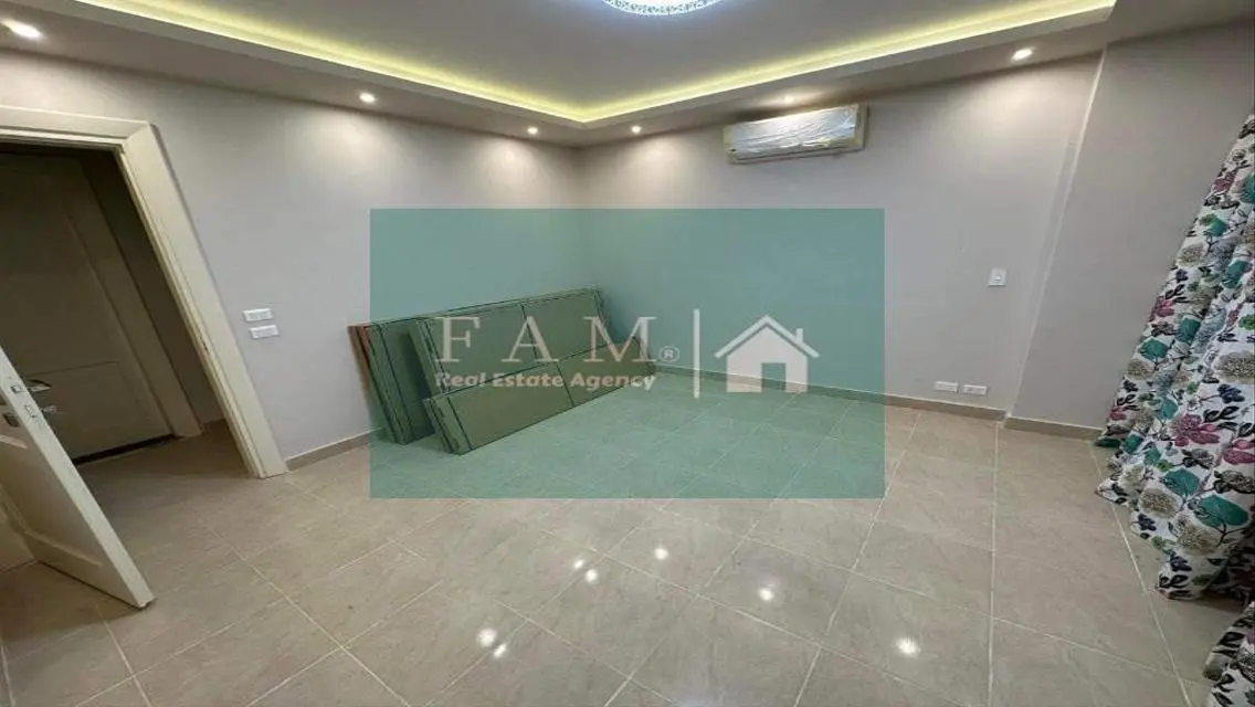 Fantastic Investment Opportunity: Food Court in B6 with 300 sqm Area