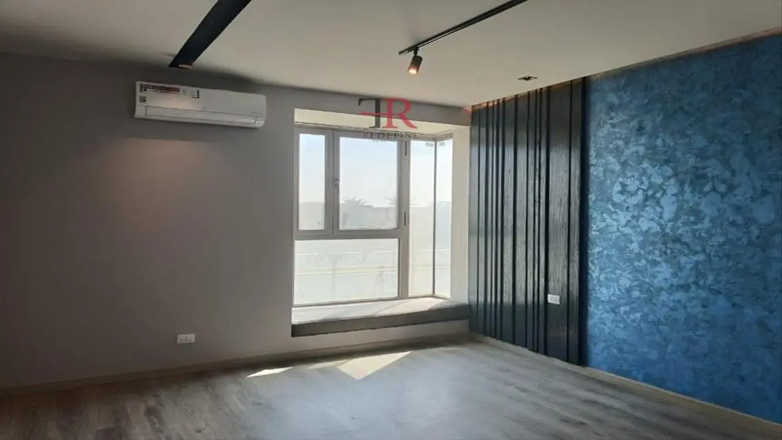 Luxury 3-Bedroom Apartment in Eastown with Stunning Views