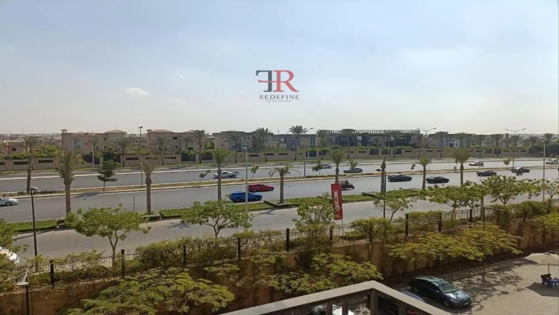 Luxury 3-Bedroom Apartment in Eastown with Stunning Views