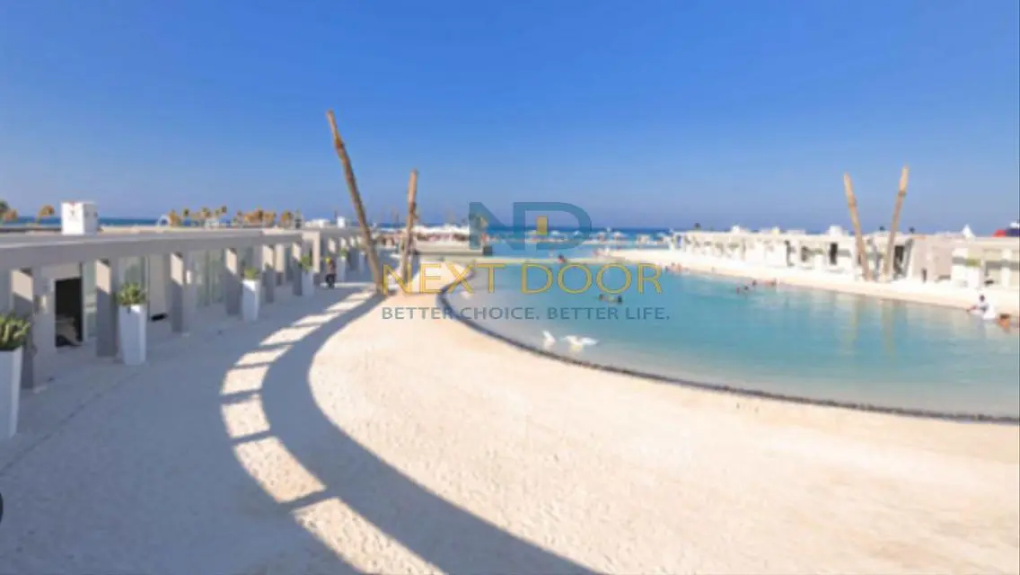 Luxurious Apartment in Hacienda White with Stunning View