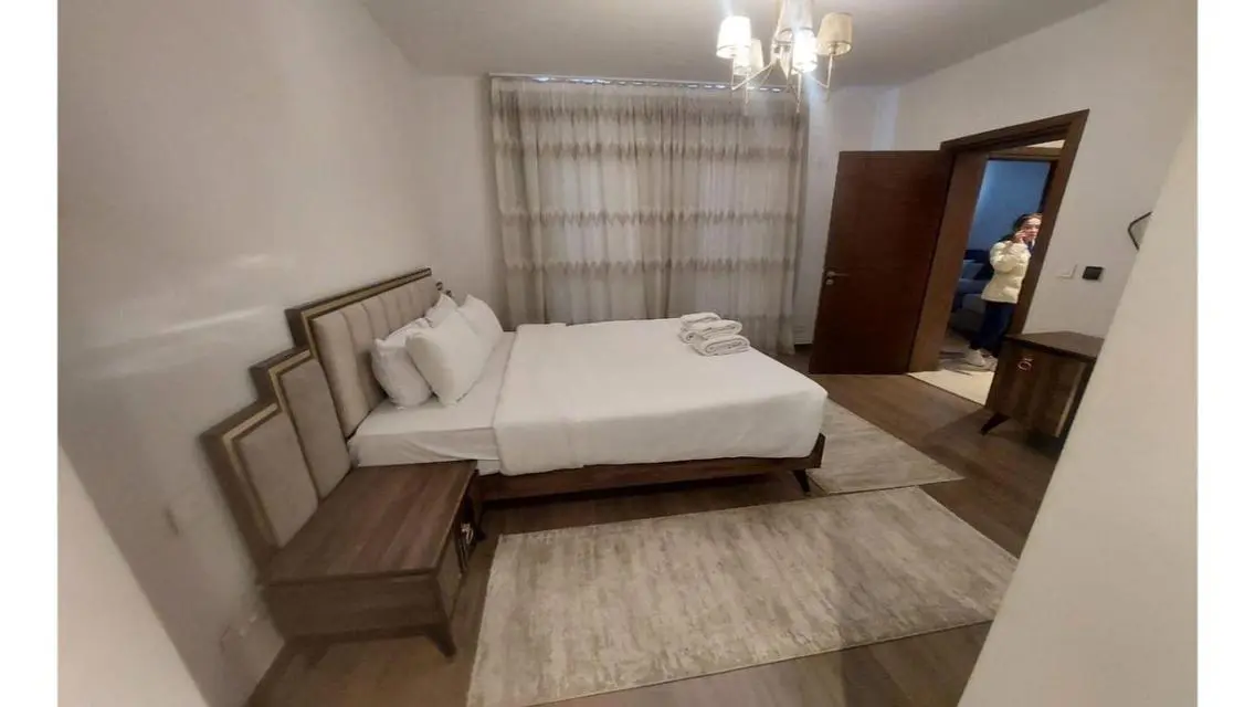 Luxurious Apartment with Balcony and Shared Pool