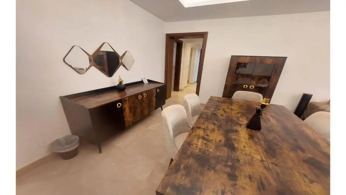 Luxurious Apartment with Balcony and Shared Pool