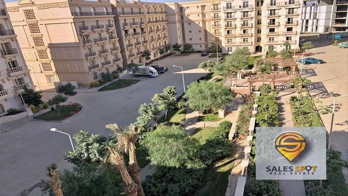 شقة فاخرة في هايد بارك، الطريق إلى AUC، بالحديقة والمسبح